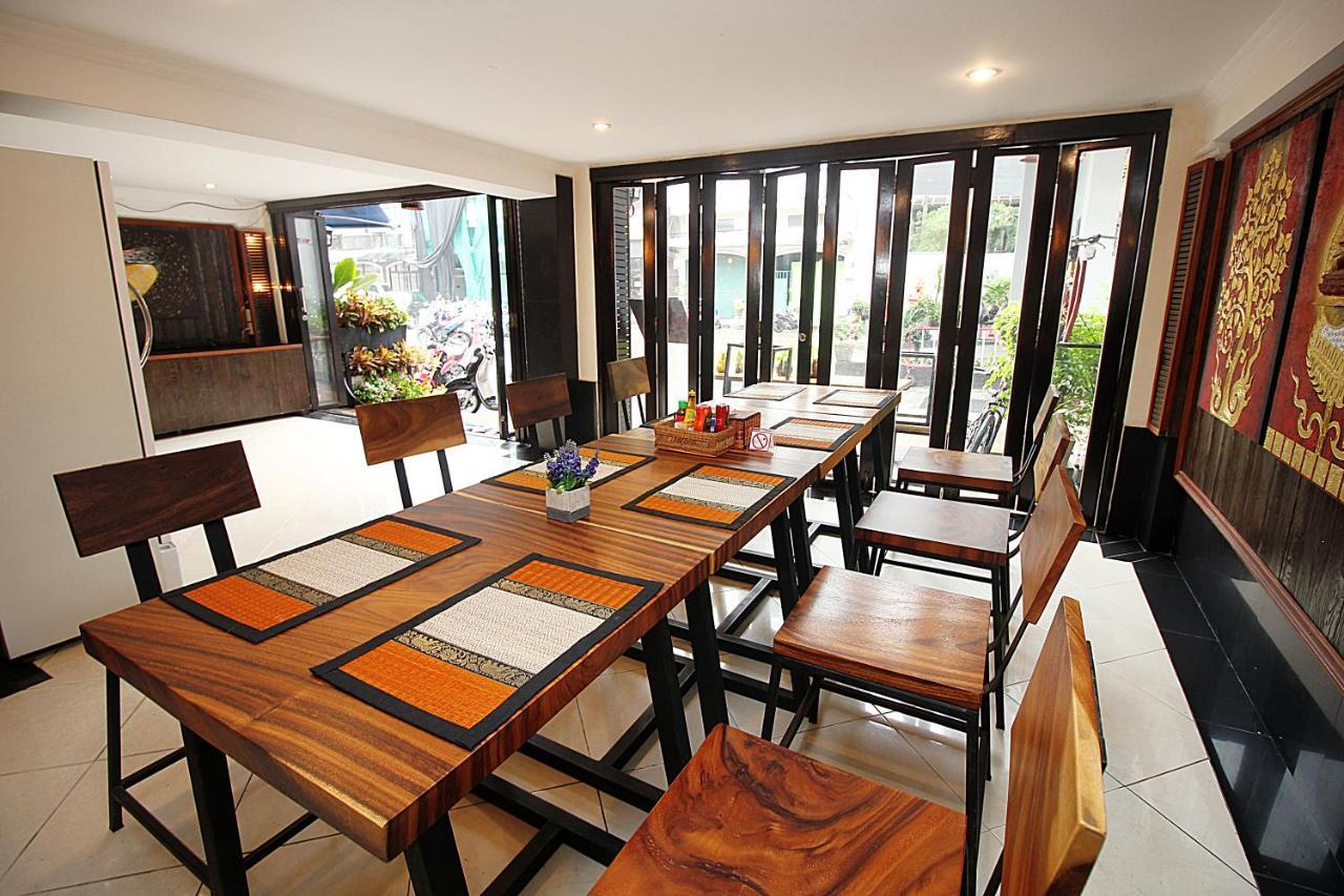 Hotel Sky Silk Decoration House Patong Exterior foto