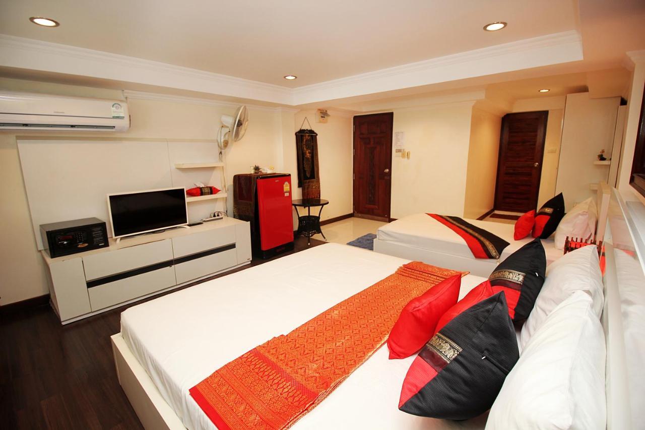 Hotel Sky Silk Decoration House Patong Exterior foto